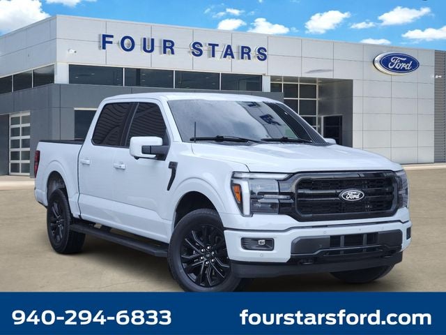 2025 Ford F-150 Lariat in White Metallic — front three-quarter view